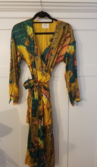 Sezane - Picture 2 of 5